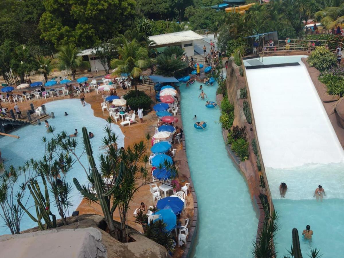 Apartamento Spazzio Diroma - Acqua Park E Splash