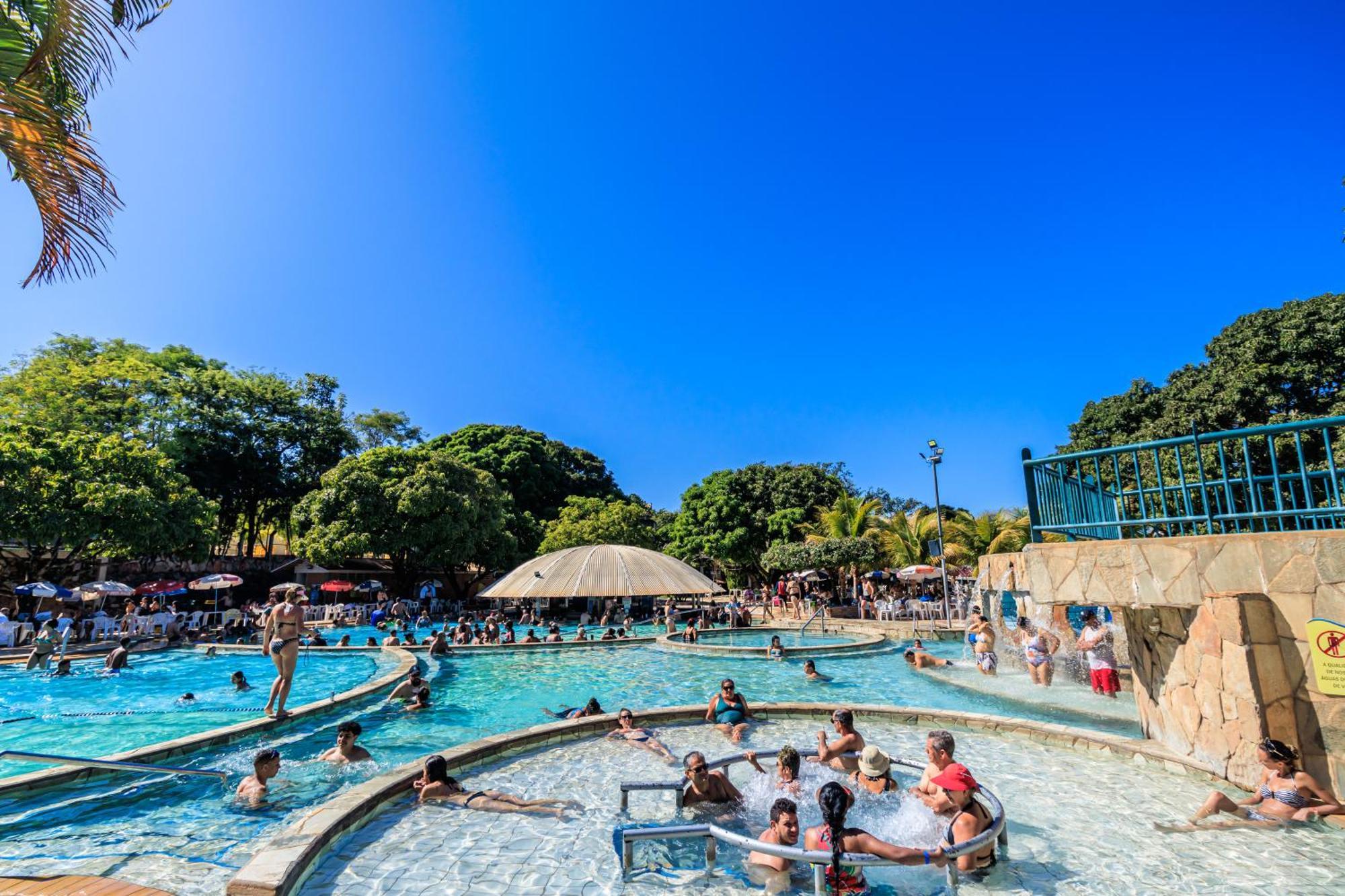 Apartamento Spazzio Diroma - Acqua Park E Splash Caldas Novas
